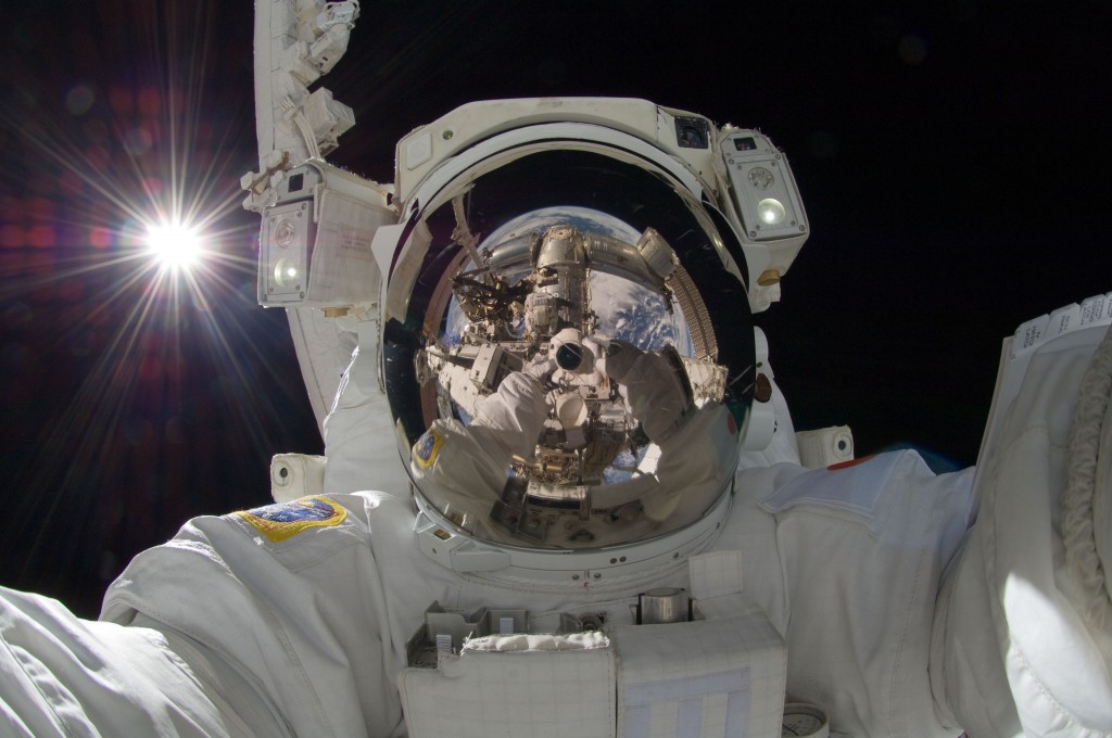 5 septembre 2012, l'astronaute de la Station spatiale internationale Akihiko Hoshide réalise cette photo.